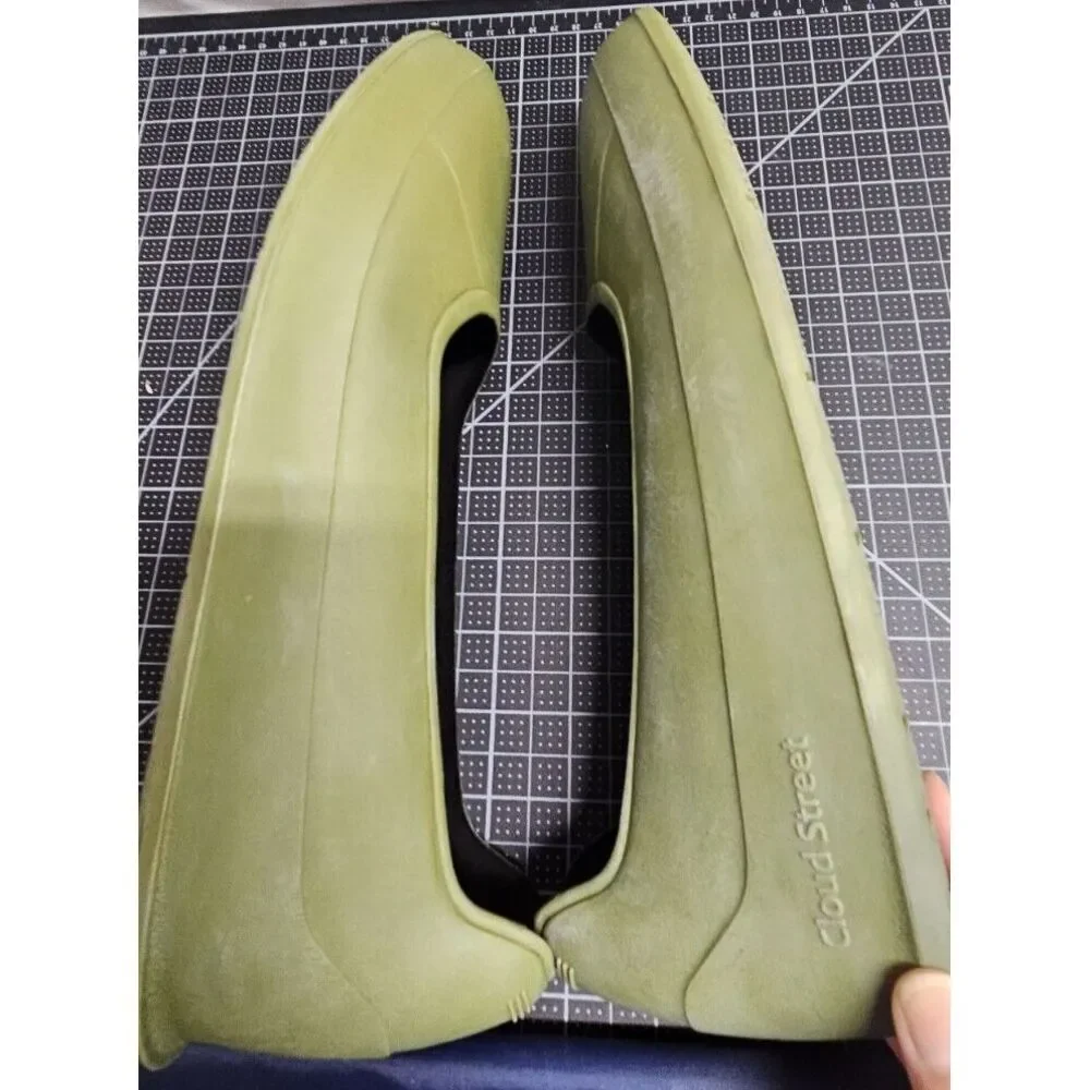 Cloud Street Men Stylish Waterproof Lined Rubber Galosh/Overshoe Olive Sz M wide